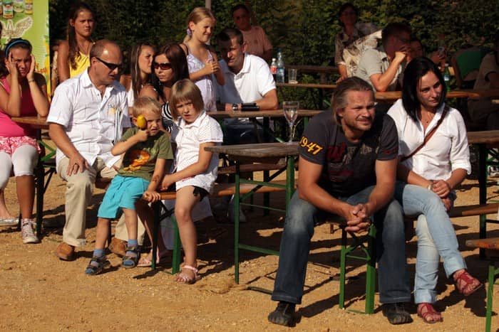 Dwa tygodnie w enklawie magii