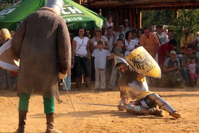 Dwa tygodnie w enklawie magii