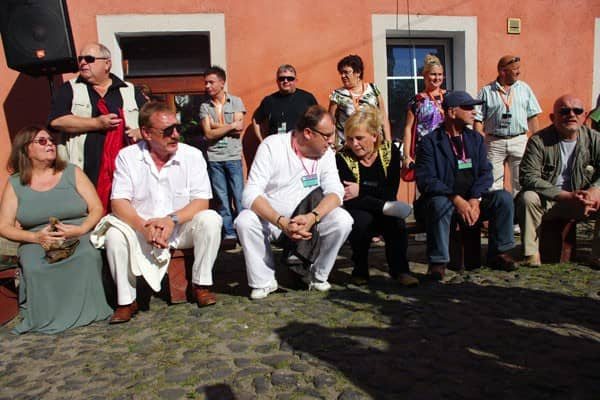 Wesoło w mieście „Samych swoich”