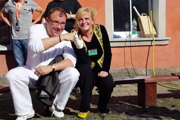 Wesoło w mieście „Samych swoich”