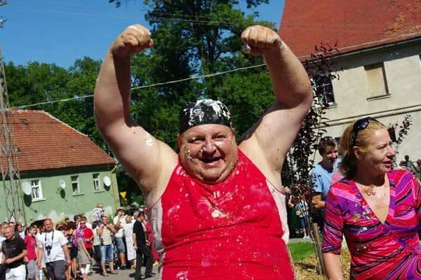 Wesoło w mieście „Samych swoich”