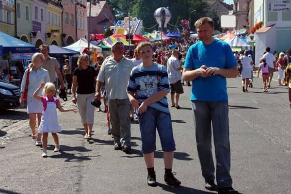 Wesoło w mieście „Samych swoich”