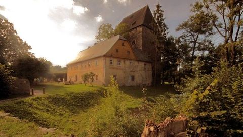 Poszukiwania skarbów w wieży