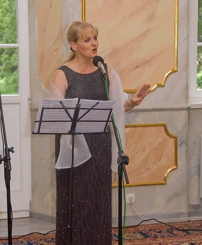 Przebojowy Pałac Łomnica