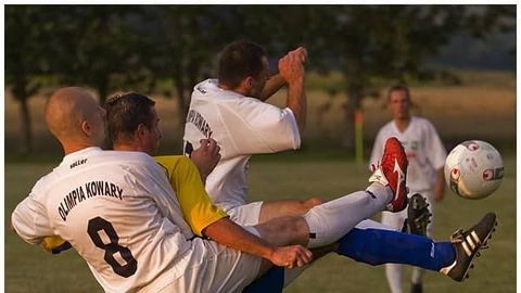 Olimpia Kowary po trzech kolejkach, z dorobkiem 4 punktów plasuje się na 9.pozycji w tabeli