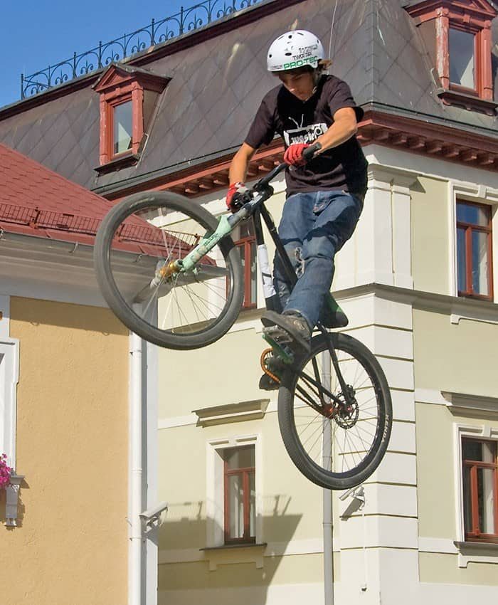 Kochają Jelenią Górę i ...rowery