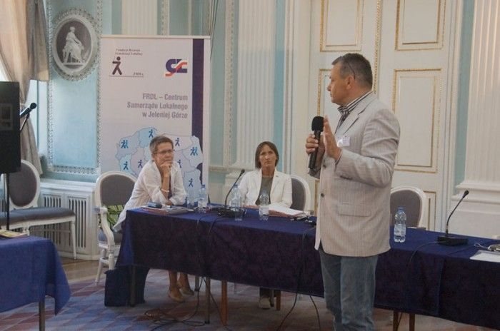 Akademia samorządowa w Cieplicach