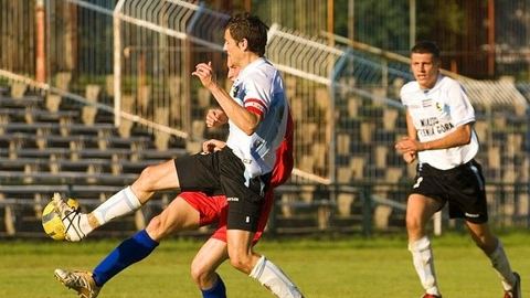 Biało–niebiescy jadą po pierwsze zwycięstwo