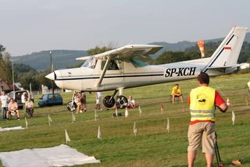 Precyzyjnie lądowali