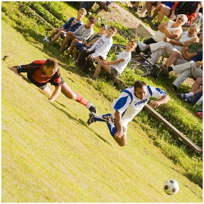 Fotorepotaż z krótką historią gola – KS Łomnica – Piast Dziwiszów 2–1