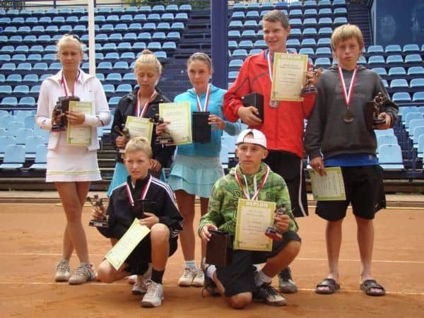 Brązowy medal jeleniogórskich tenisistek