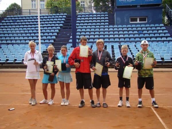 Brązowy medal jeleniogórskich tenisistek