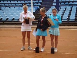 Brązowy medal jeleniogórskich tenisistek
