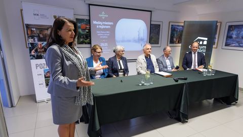 Debata o zakładach, które tworzyły miasto