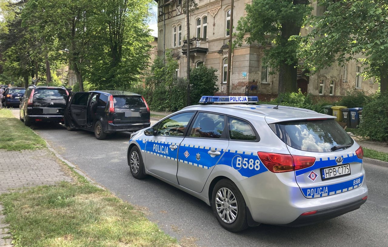 Ford kontra Citroën na Słowackiego