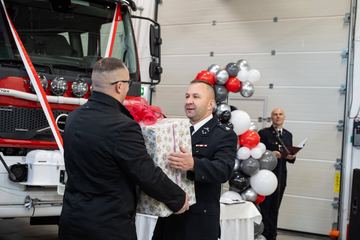 OSP Podgórzyn odebrała nowy wóz