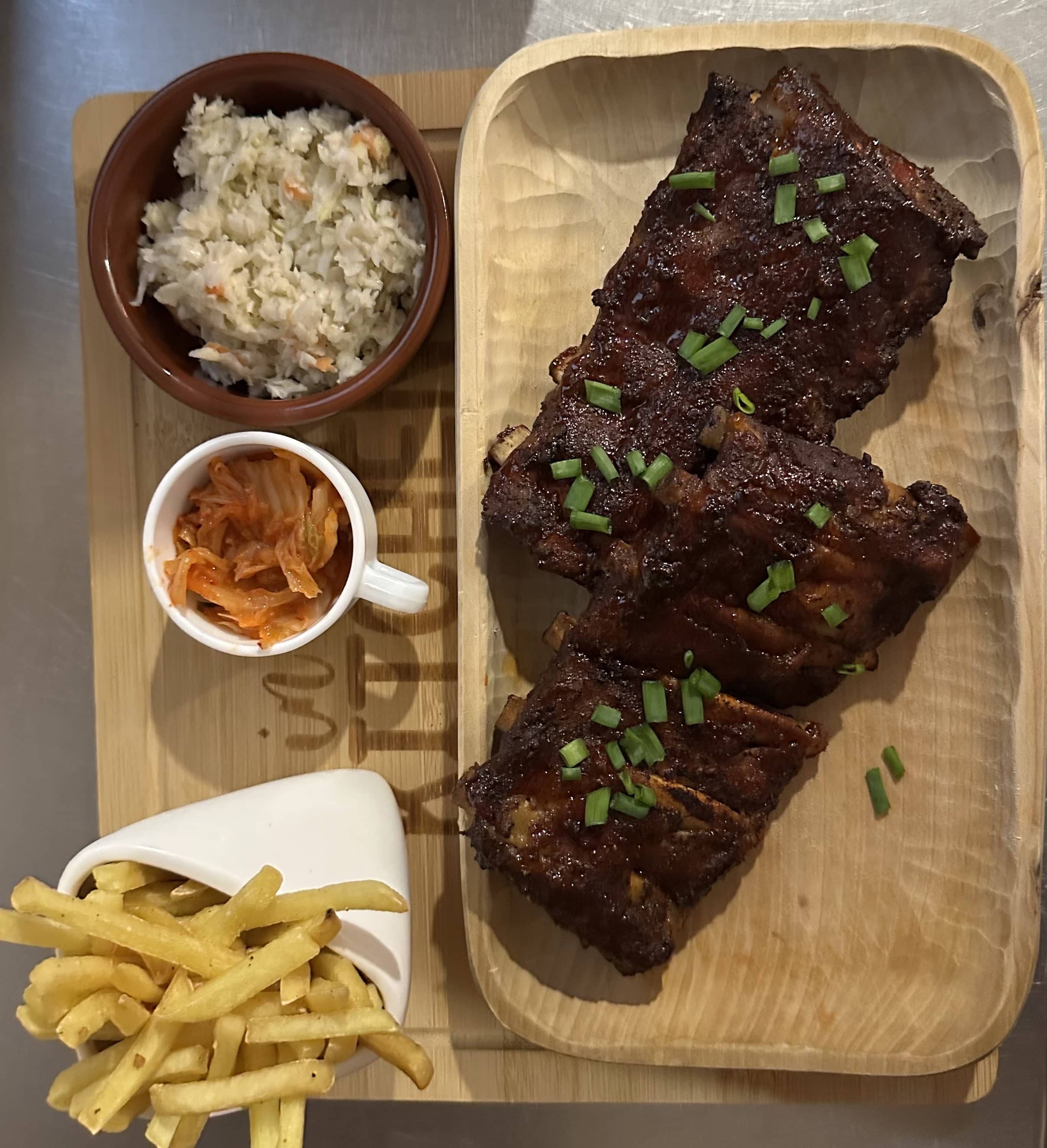 Gastronomia w Karpaczu – dobrze karmią przy dworcu!