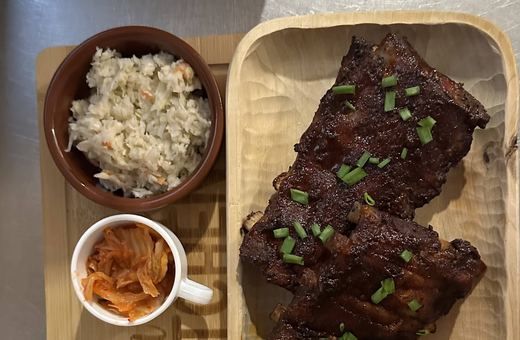 Gastronomia w Karpaczu – dobrze karmią przy dworcu!