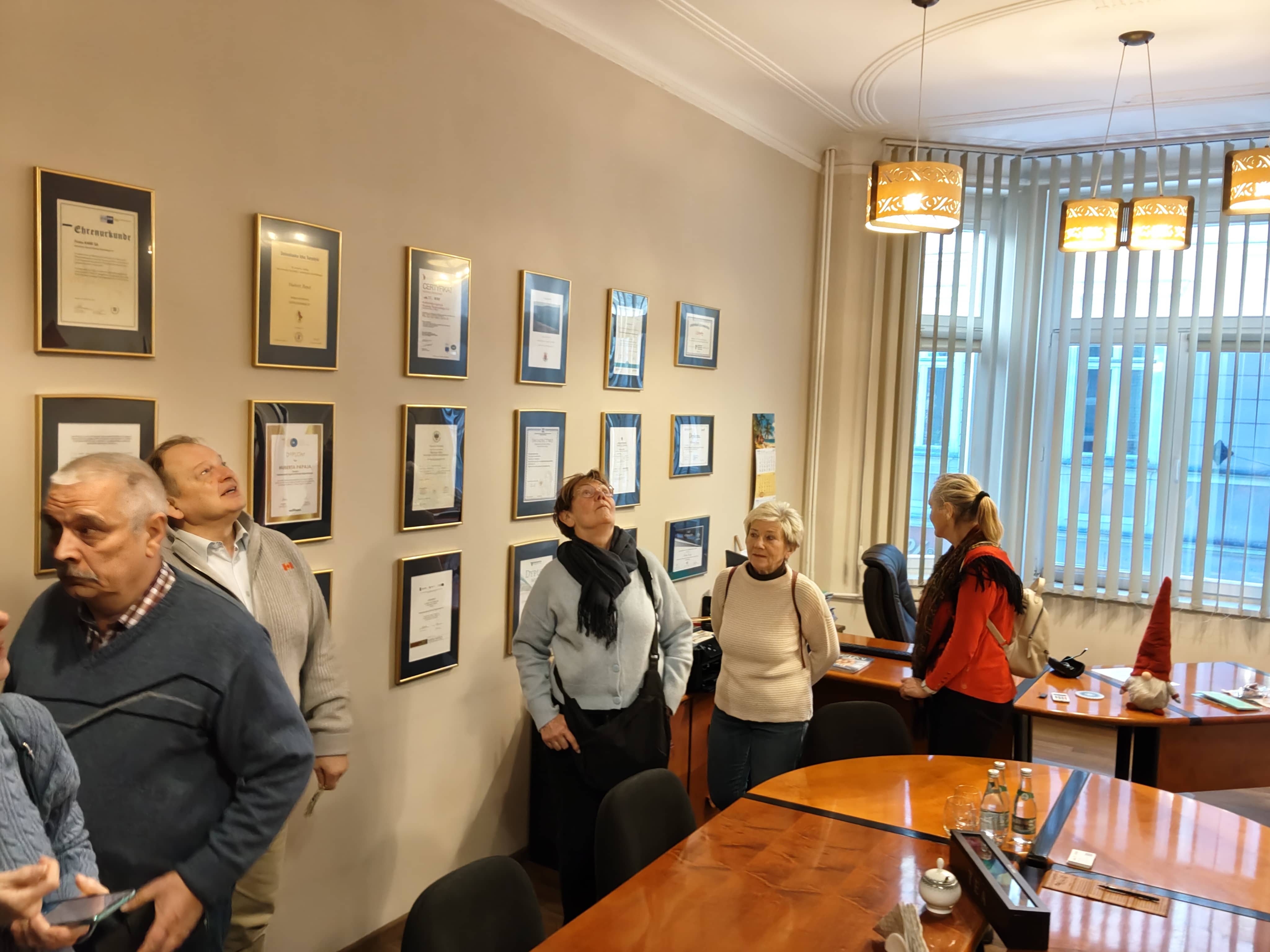 Spacer historyczno–krajoznawczy – do siedziby KARR–u