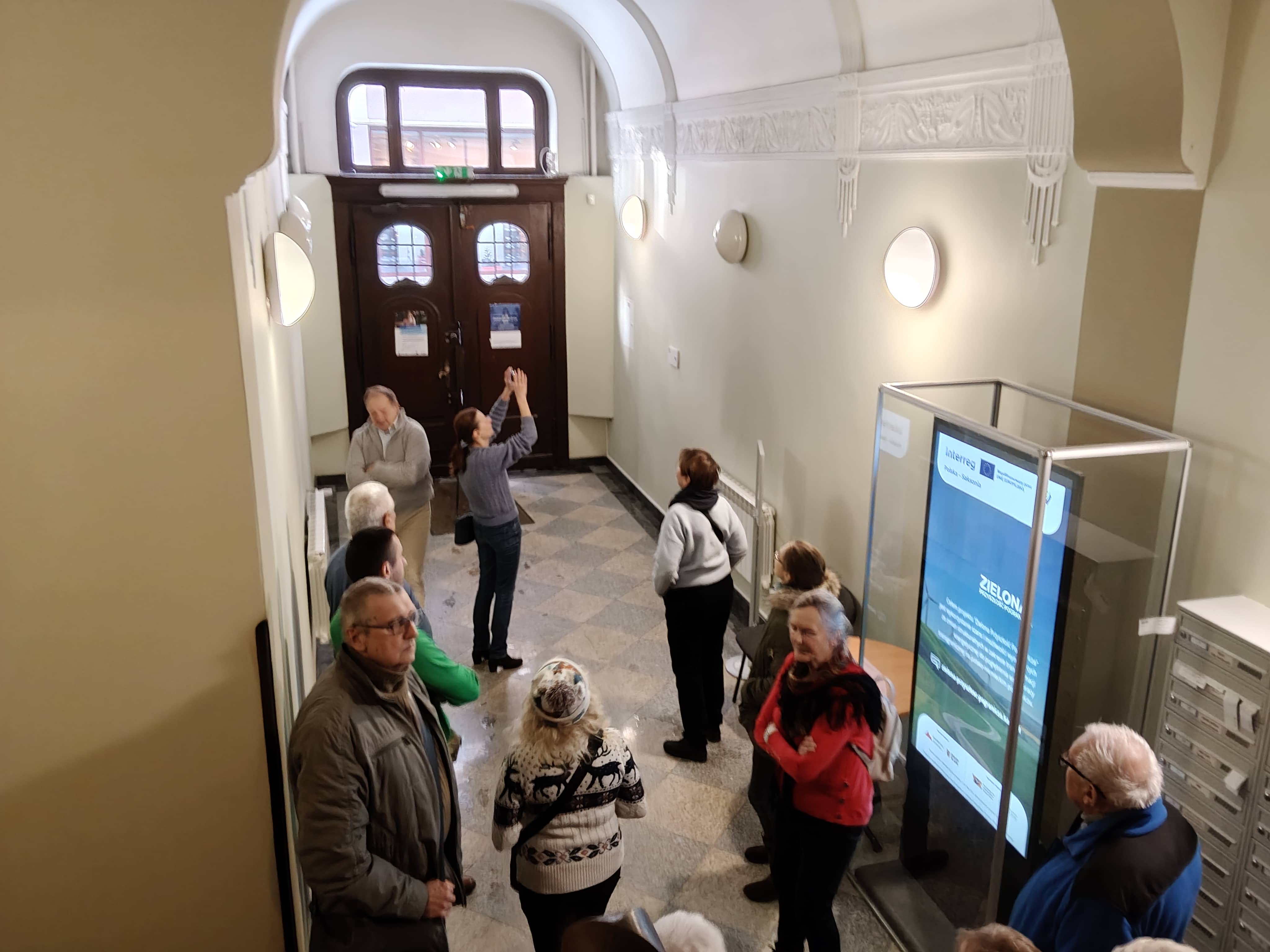Spacer historyczno–krajoznawczy – do siedziby KARR–u