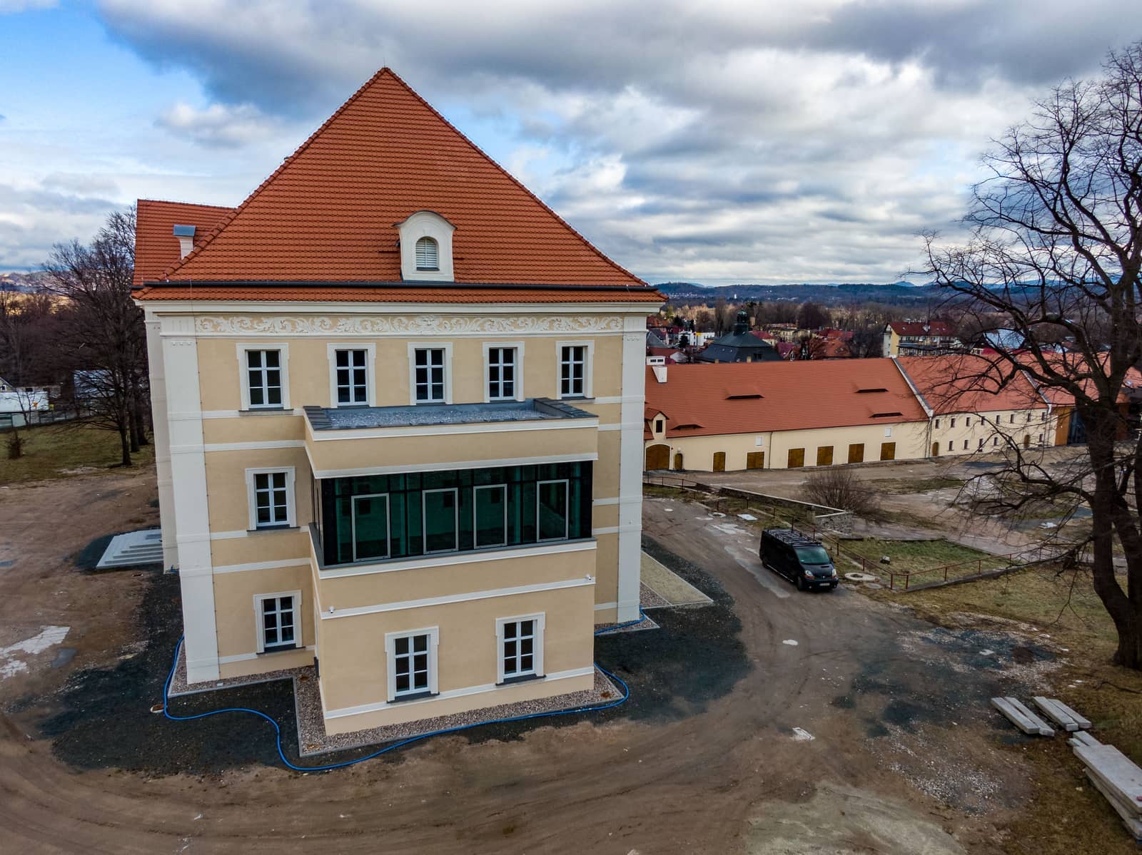 Pałac Sobieszów nagrodzony za wyjątkową renowację