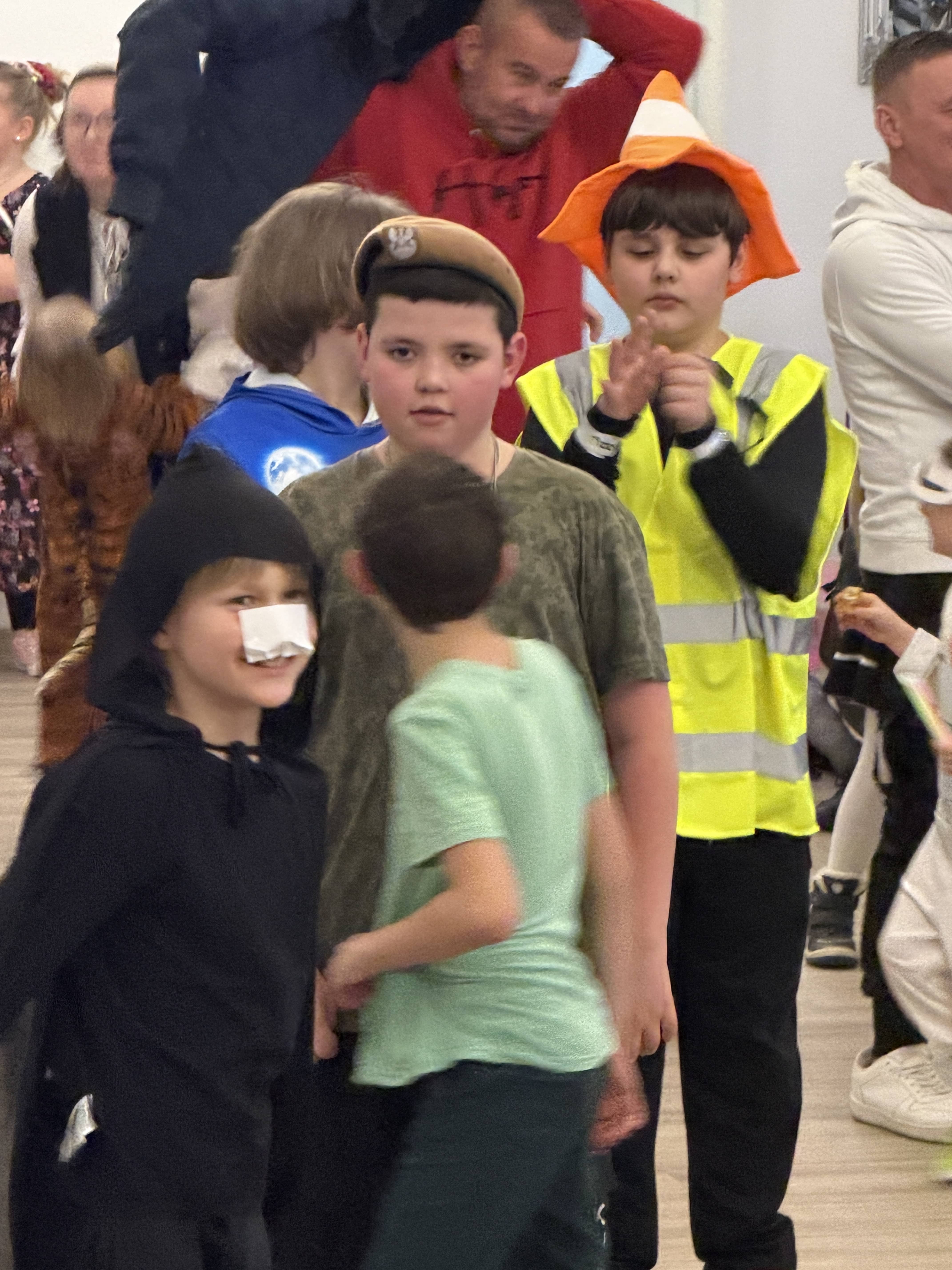 Bal karnawałowy w Siedlęcinie – radość, integracja i wspólna zabawa