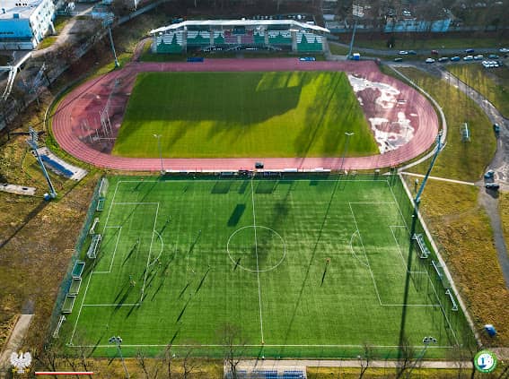 Zamiast sparingów, format ligowy