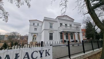 Niedawna rudera, w której dziś pachnie kawą