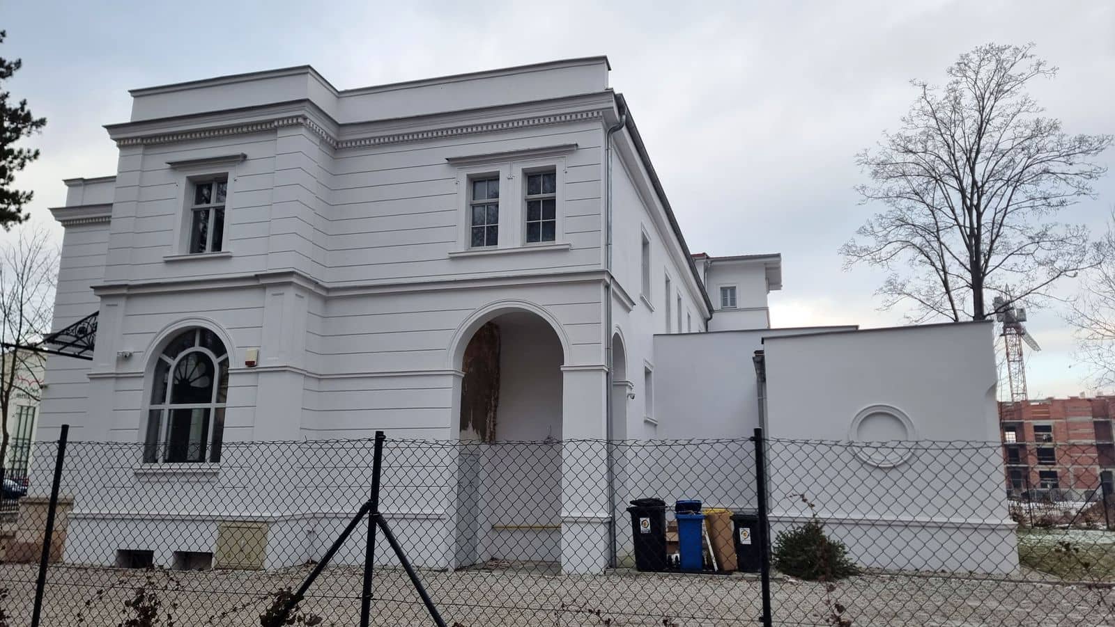 Niedawna rudera, w której dziś pachnie kawą