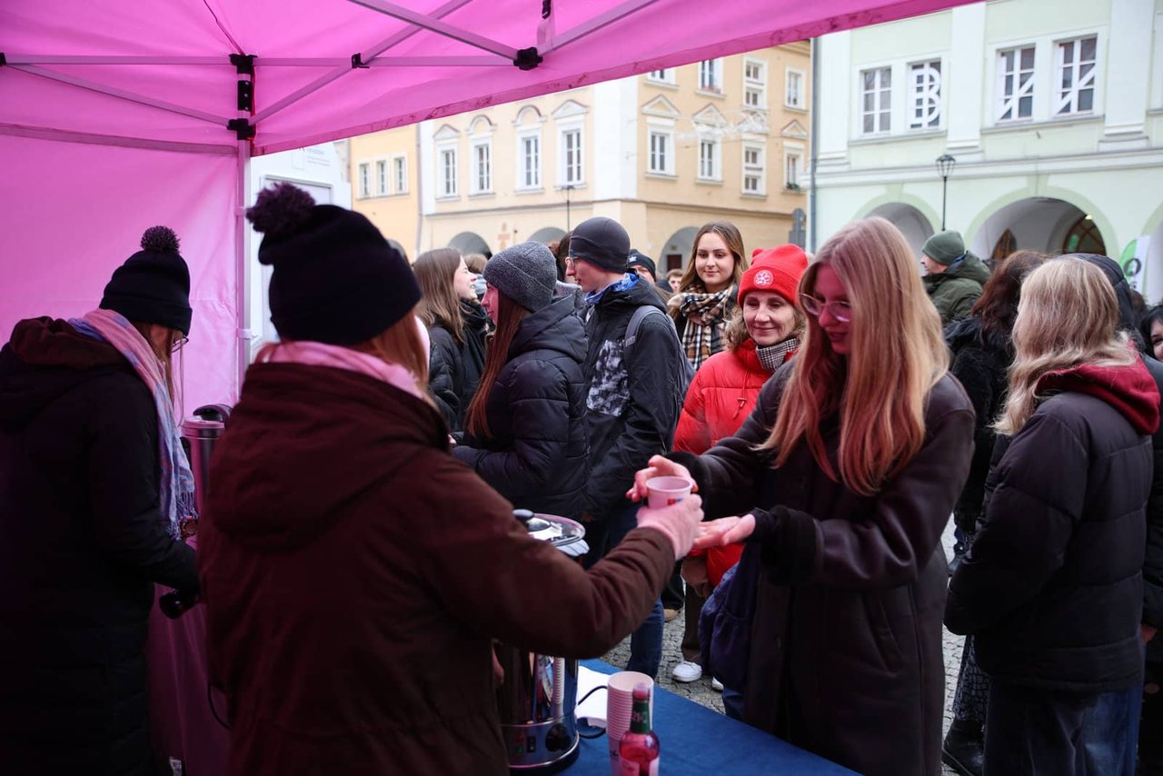 Ósmy raz zatańczyli na jeleniogórskim rynku!