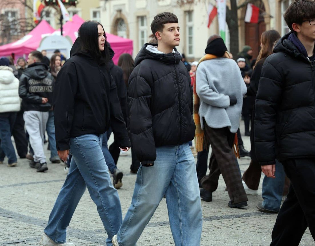 Maturzyści tańczyli poloneza