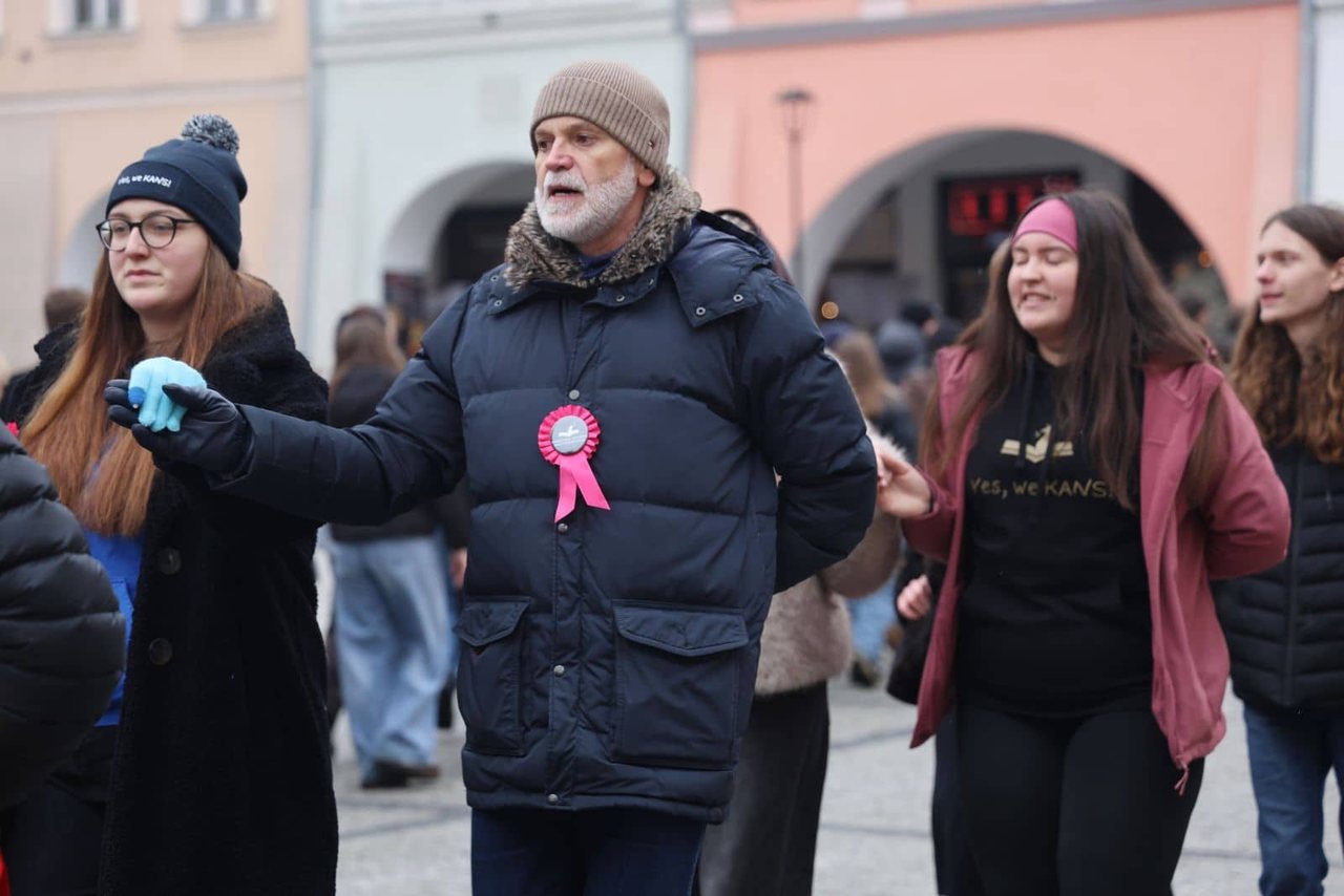 Maturzyści tańczyli poloneza