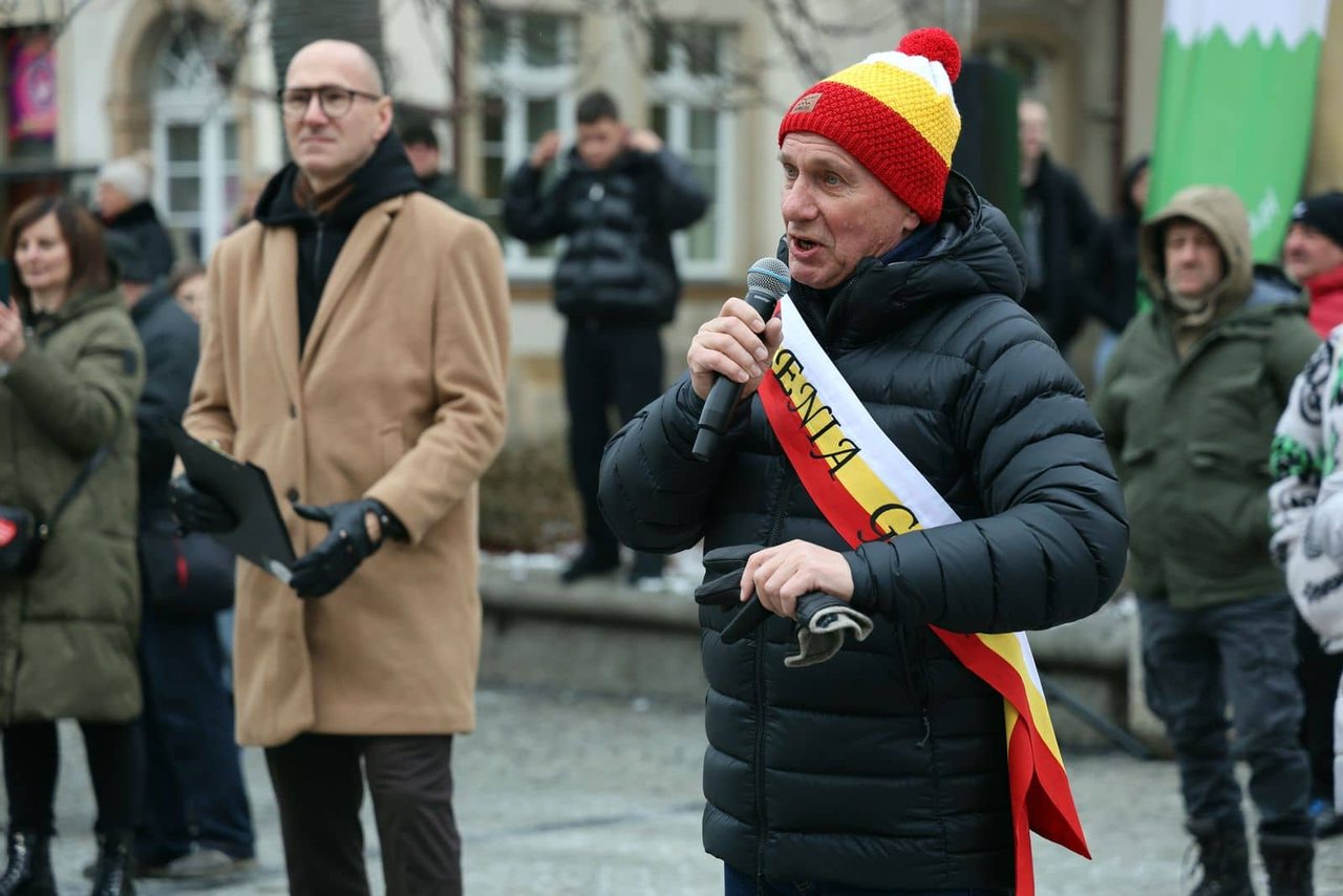 Maturzyści tańczyli poloneza