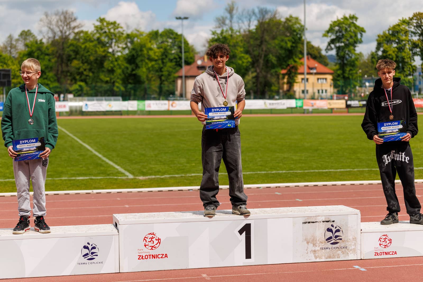 Organizacyjna klapa podczas szkolnych igrzysk