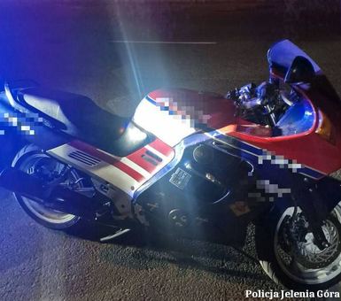 Palił gumy i próbował uciec przed policją