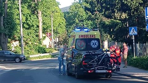 Osobówka wjechała w tył ambulansu