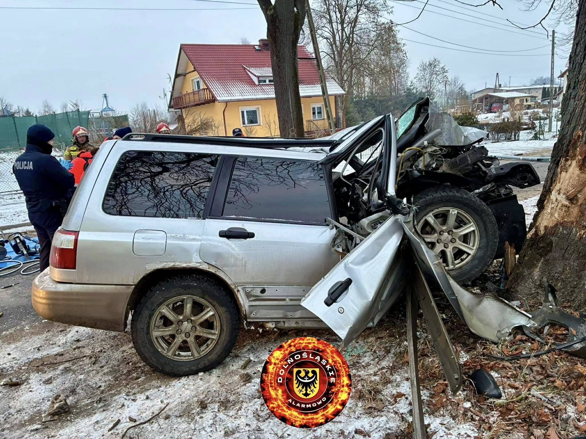 Makabryczny wypadek, kierowca nie przeżył