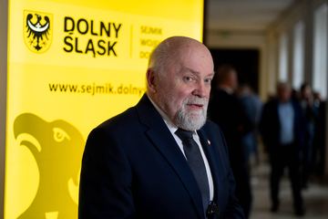 Jaros kontra Pokój w dolnośląskiej KO