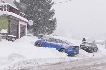 Karpacz i Szklarska Poręba toną w śniegu