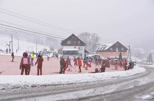 Karpacz i Szklarska Poręba toną w śniegu