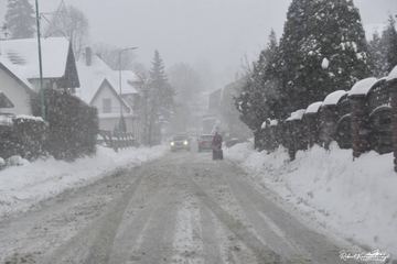 Karpacz i Szklarska Poręba toną w śniegu