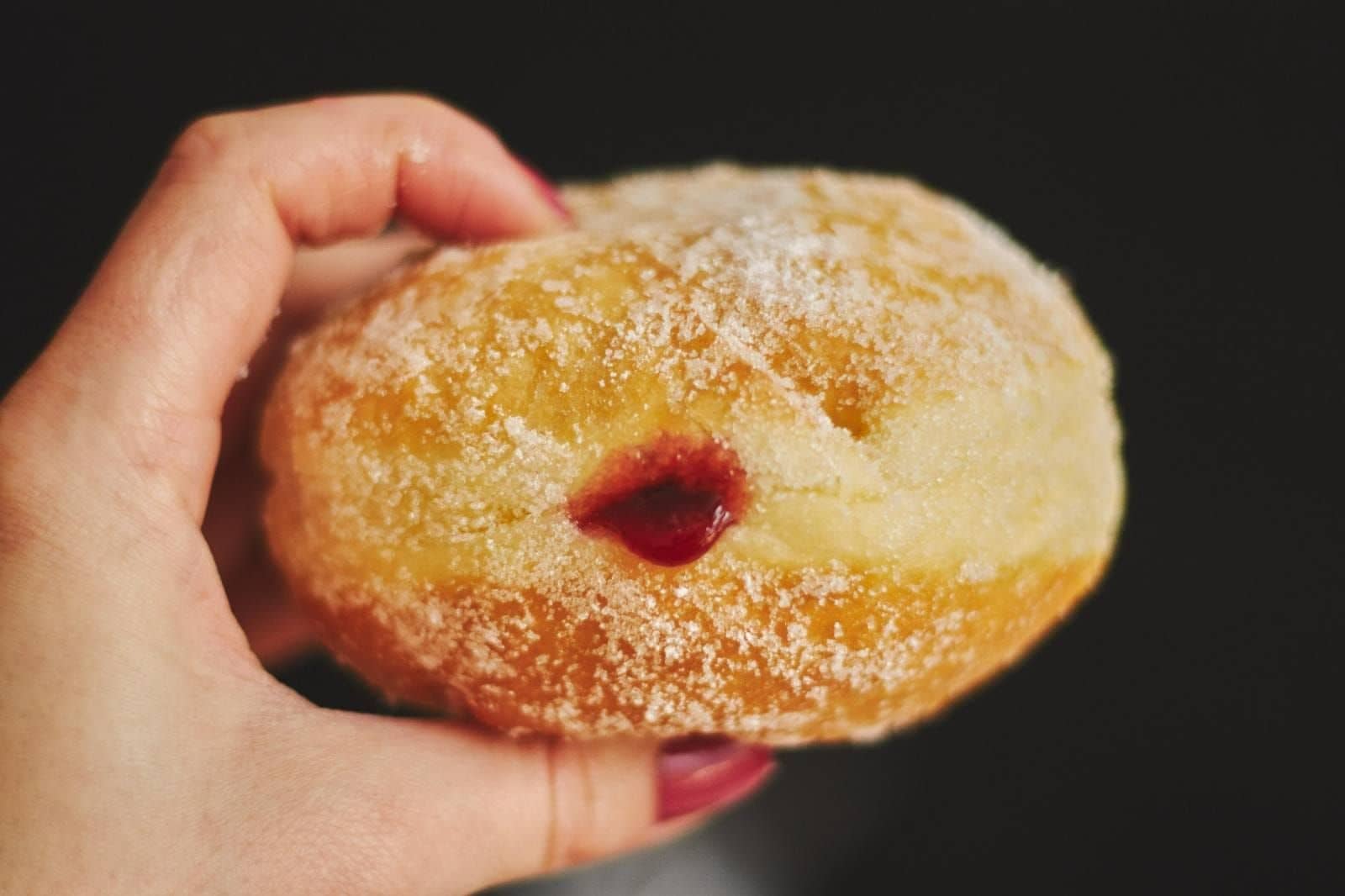 Mało kto nie zje w czwartek pączka