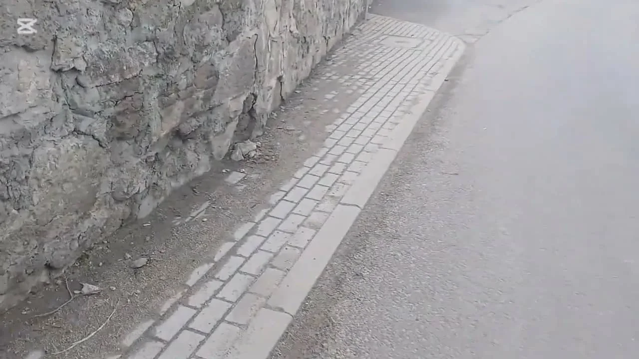 Krzyż pokutny w murze – tajemnicze miejsce w Siedlęcinie