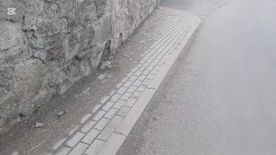 Krzyż pokutny w murze – tajemnicze miejsce w Siedlęcinie