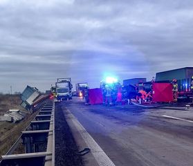 Dramat na autostradzie. Nie żyje jedna osoba!
