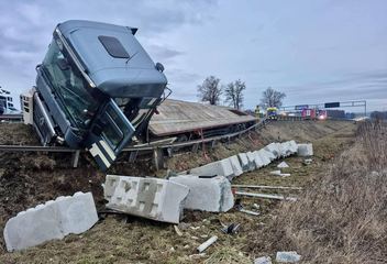Dramat na autostradzie. Nie żyje jedna osoba!