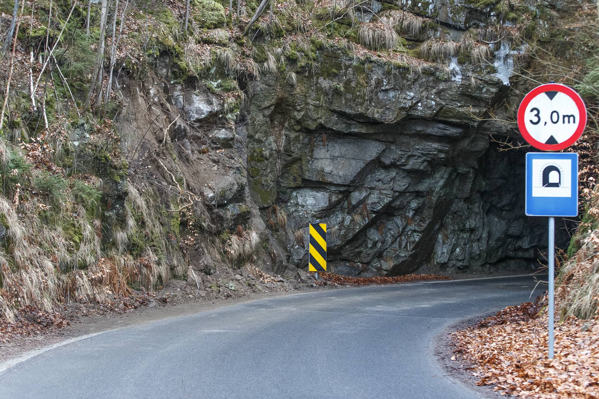 Skalny tunel już niegroźny