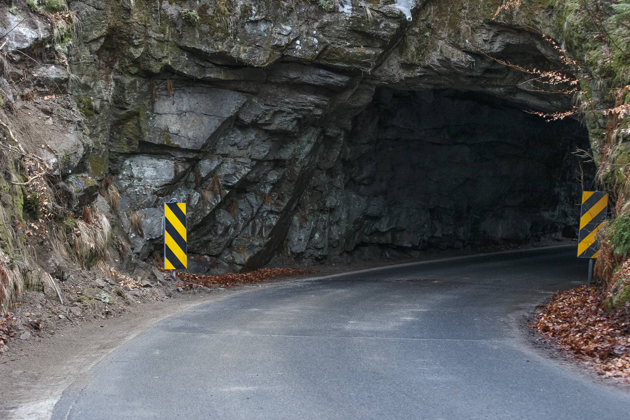 Skalny tunel już niegroźny
