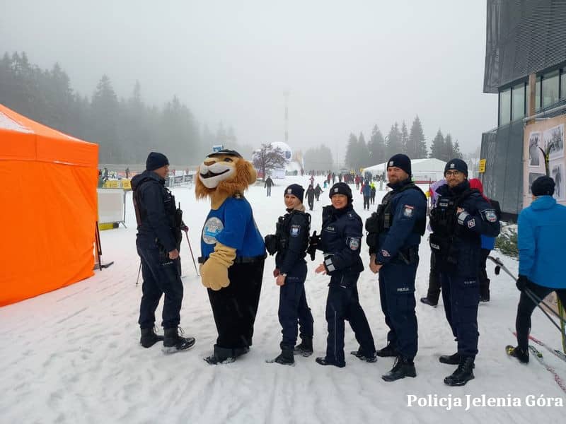 Policjanci na Biegu Piastów