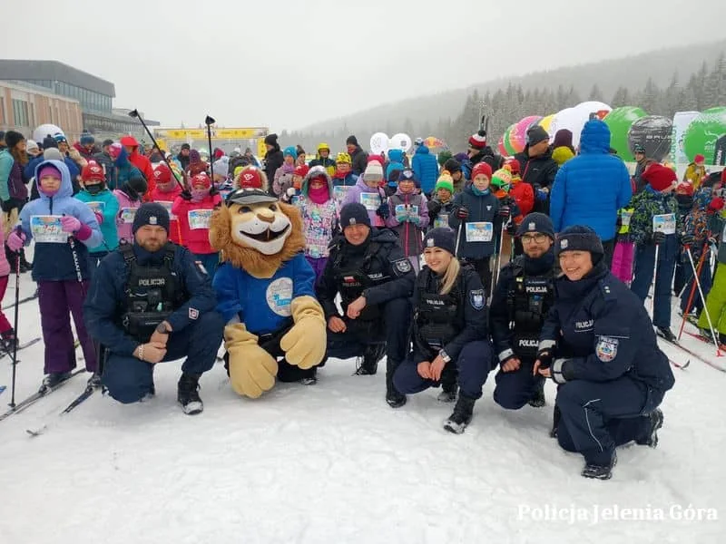 Policjanci na Biegu Piastów